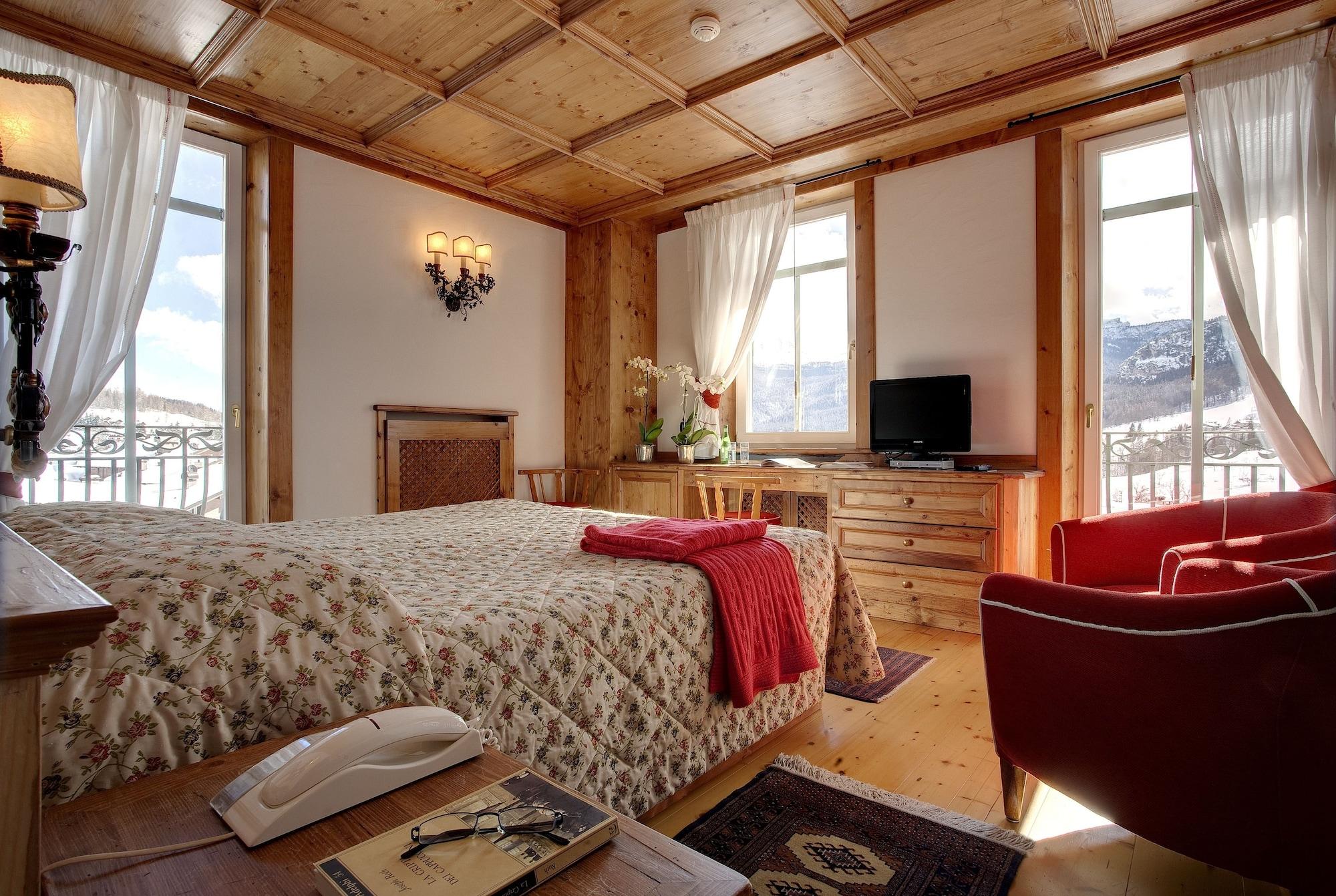 Hotel Cortina Кортина-д'Ампеццо Экстерьер фото