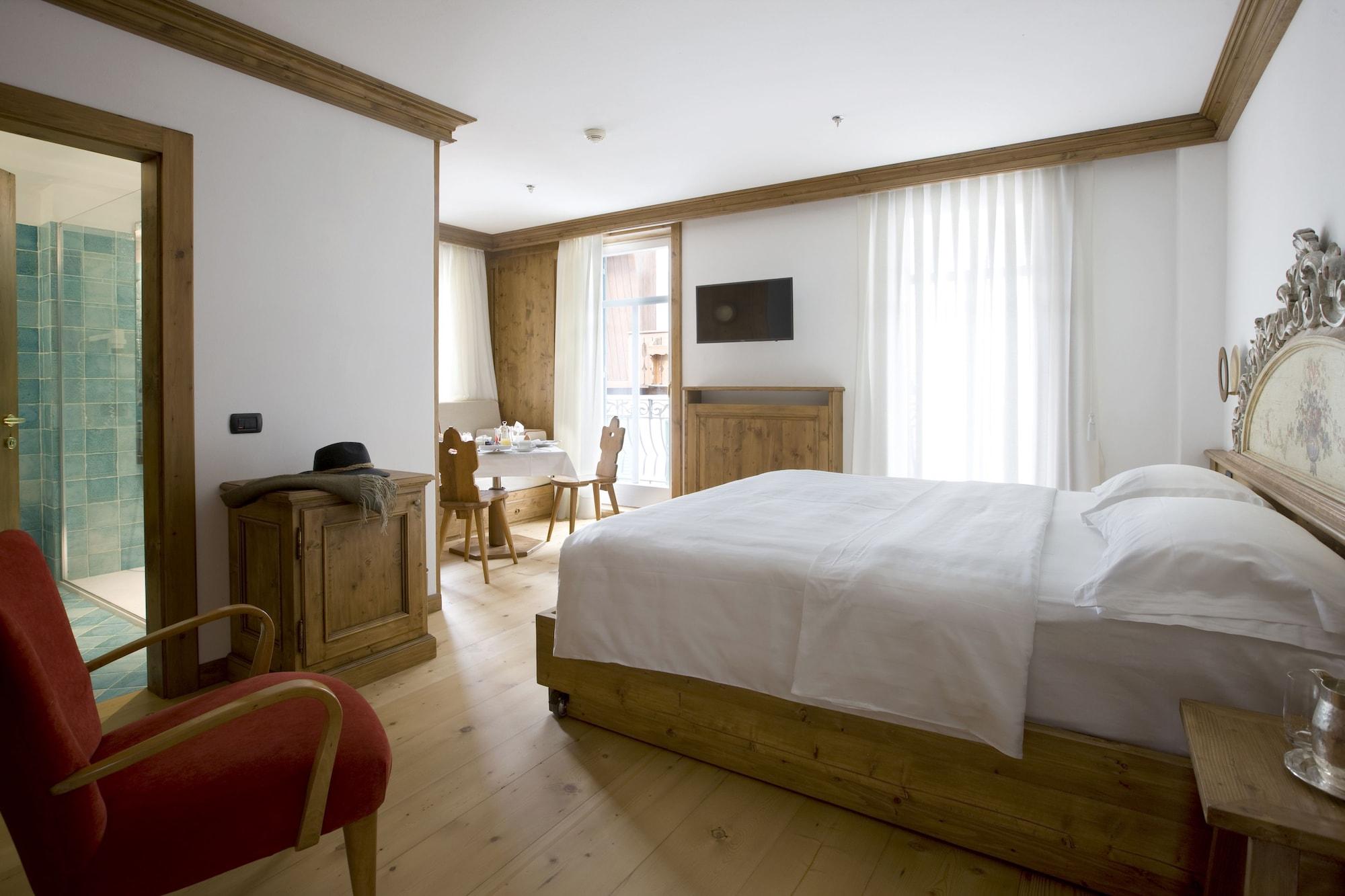 Hotel Cortina Кортина-д'Ампеццо Экстерьер фото